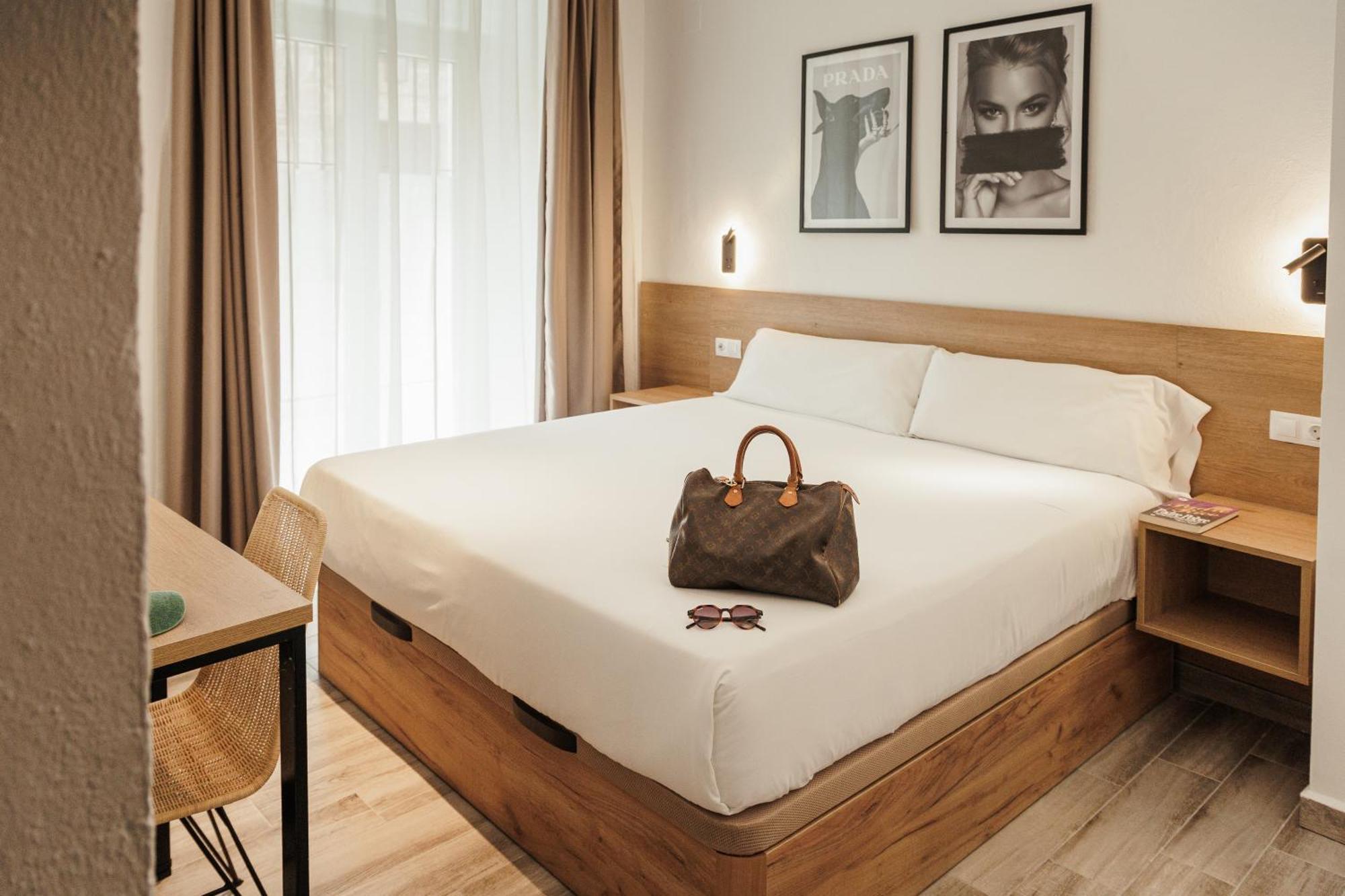 Astuto 21 Suites - Adults Only Jerez de la Frontera Dış mekan fotoğraf