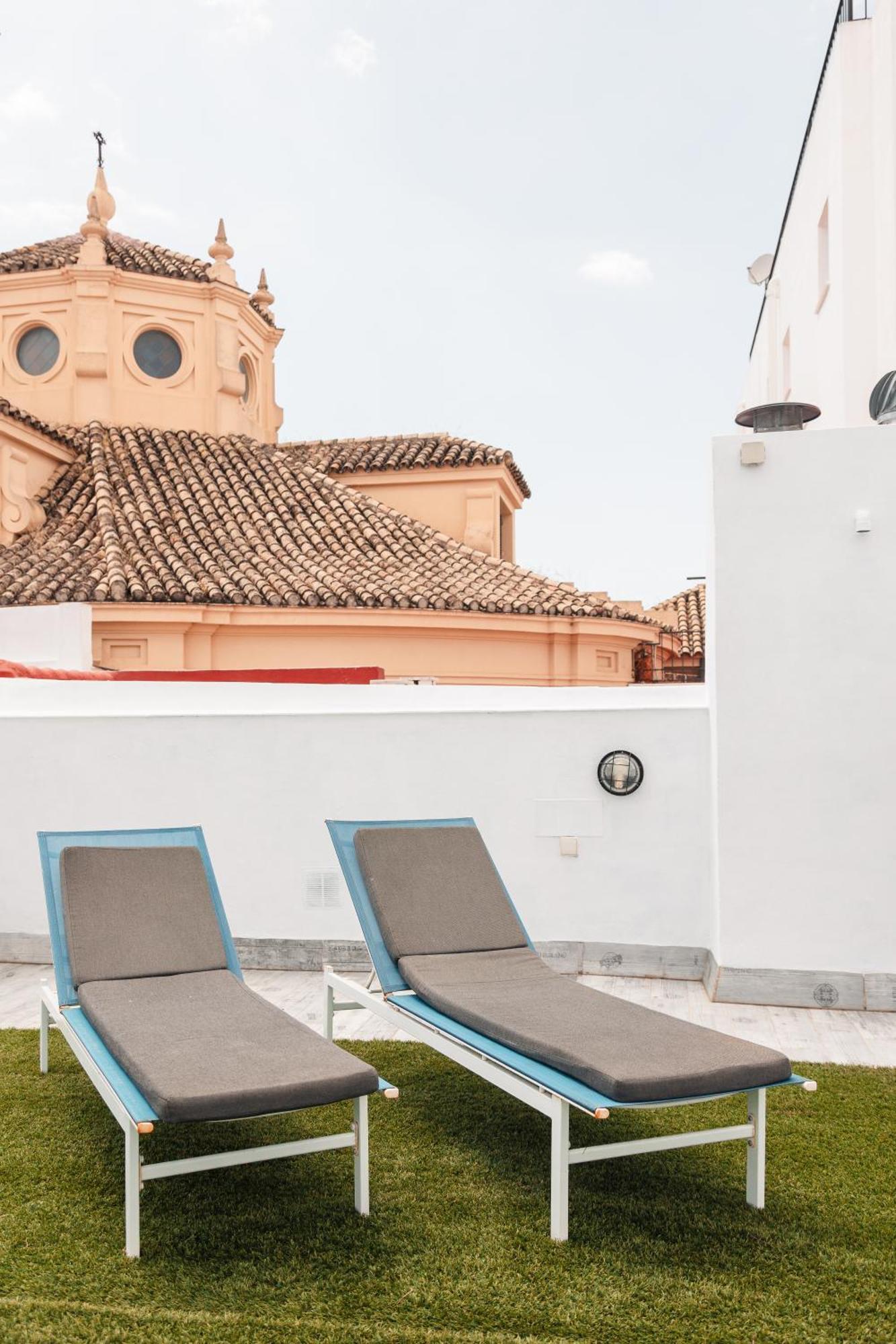 Astuto 21 Suites - Adults Only Jerez de la Frontera Dış mekan fotoğraf